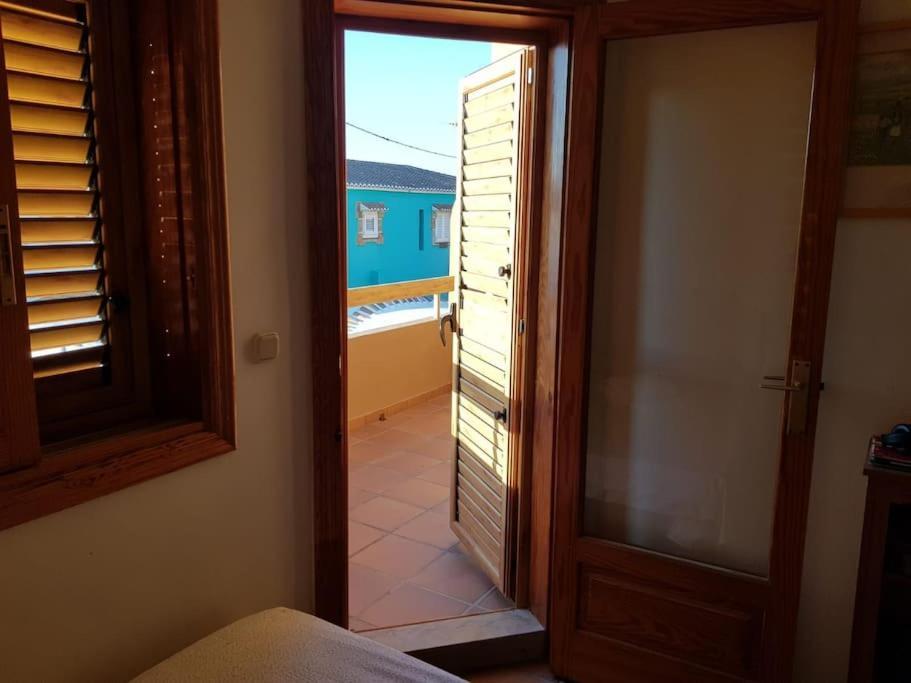 Chalet Adosado En La Playa De El Perellonet Con Piscina, Pista Tenis Valenza Esterno foto